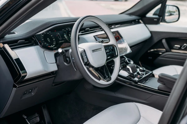  Black Range Rover Sport NEW SHAPE Photo 3